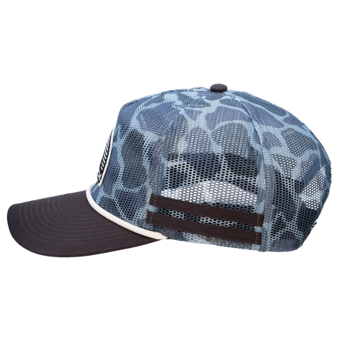 side view of Camo 5-Panel All Mesh Flatbill Flannel Snapback showing 2 stripes on side